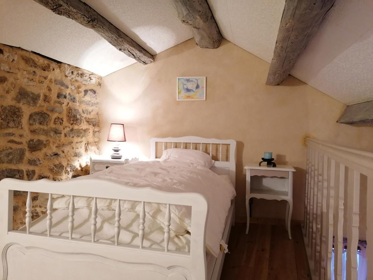 La Maison Huguetoune Nant Экстерьер фото